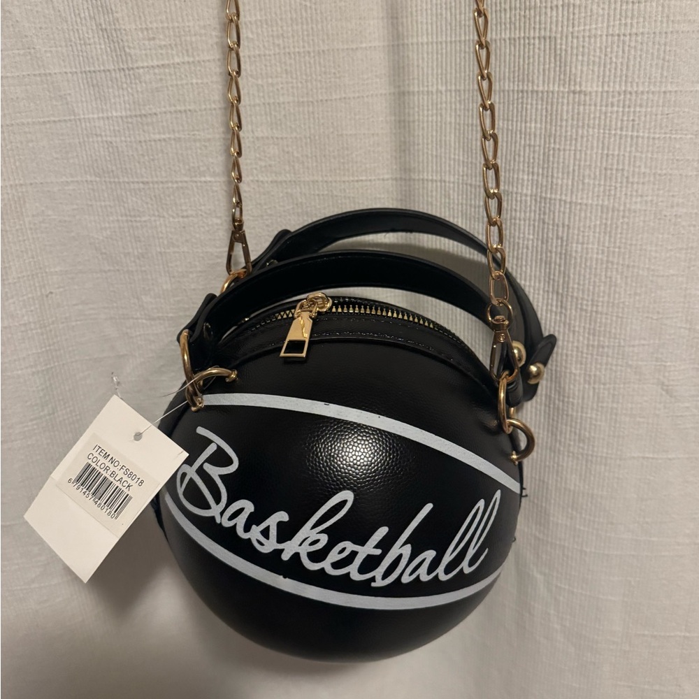 Basketball purse, brand new.